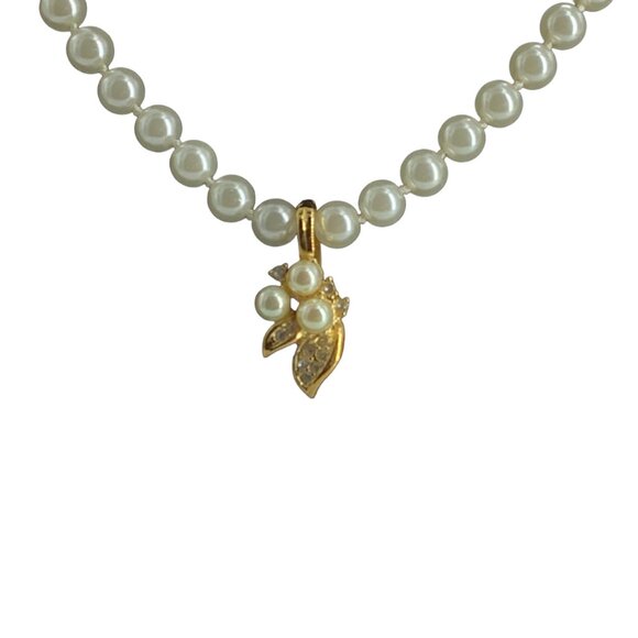 Vtg ROMAN Faux Pearl Necklace Enhancer Clear Rhinestone Pendant Signed 18" - Picture 2 of 6